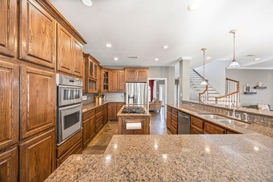 This spacious 5-bedroom, 4-bathroom, and home office offers room - photo 16
