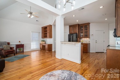 Reduced! Welcome to 4017 Foxes Trail! This Beautifully - photo 19