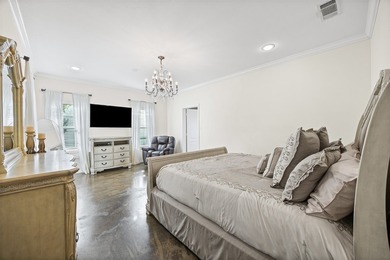 This spacious 5-bedroom, 4-bathroom, and home office offers room - photo 20