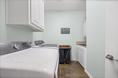 This spacious 5-bedroom, 4-bathroom, and home office offers room - photo 25