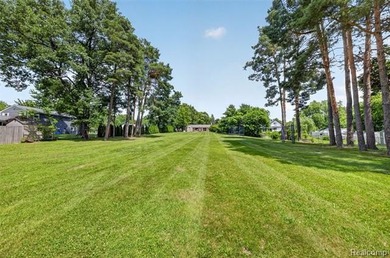 Ranch home with 4 bedrooms, 3 baths, 3246 total finished square - photo 32