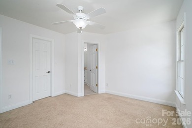Reduced! Welcome to 4017 Foxes Trail! This Beautifully - photo 33