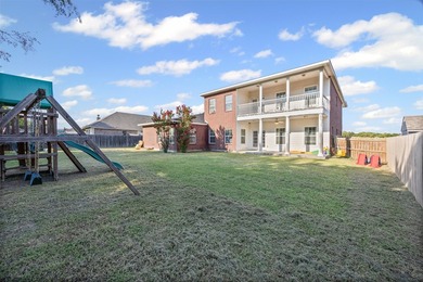 This spacious 5-bedroom, 4-bathroom, and home office offers room - photo 36