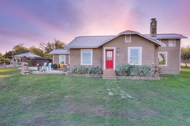 Embrace the freedom of small-town life with this charming 1938