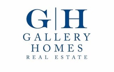 The Kellie Shane Team with Gallery Homes Real Estate in IL advertising on LakeHouse.com