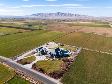 SELLER FINANCE: 20% down. Interest Rate is negotiable - photo 6