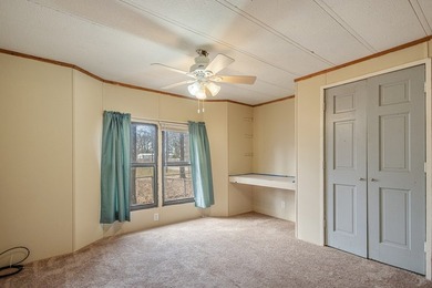 Well maintained 3 bedroom, 2 bath home situated on three - photo 11