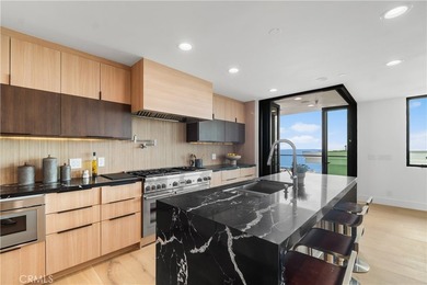 214 El Porto St - photo 18