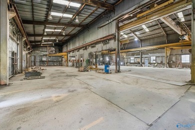 15,332+/- sq ft industrial warehouse situated on 5.49+/- level - photo 10
