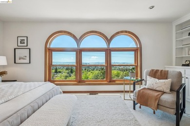 With sweeping views that stretch from downtown Oakland to the - photo 38