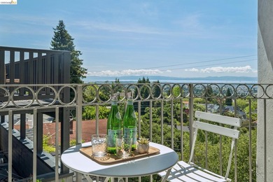 With sweeping views that stretch from downtown Oakland to the - photo 43