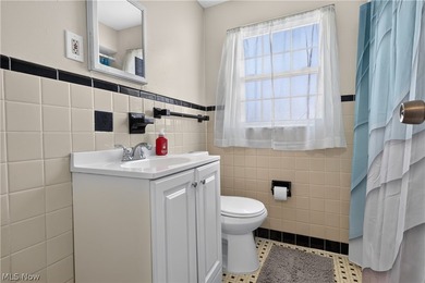 Move right into this tastefully updated and exceptionally - photo 8