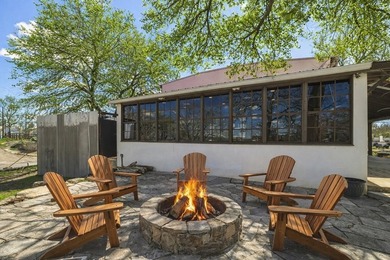 3000 SF Hospitality Opportunity! Positioned overlooking the - photo 10