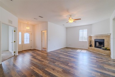 Beautiful home 2/2+den on a private dead-end road, the Very - photo 3