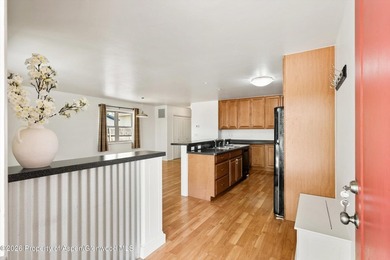 Exceptional investment opportunity to own a beautifully - photo 14