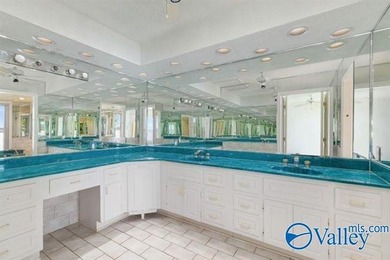 Rare opportunity in Turtle Cove with 199' of stunning Wilson - photo 14