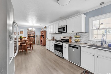 Investor Alert or Handy Homeowner Special! This spacious - photo 3