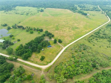 (private lake, pond, creek) Acreage For Sale in Hubbard Texas