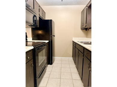 Move-in ready & a great value, this well-maintained Lakewood - photo 7