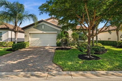 Lake Home For Sale in Fort Myers, Florida