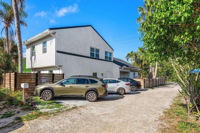 RARE INVESTMENT OPPORTUNITY! ABSOLUTELY GORGEOUS FULLY RENOVATED - photo 5