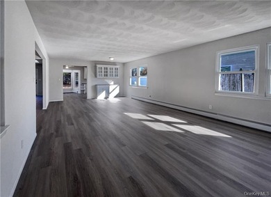 Welcome to this beautiful 3 bedroom, 2 bathroom home located at - photo 3