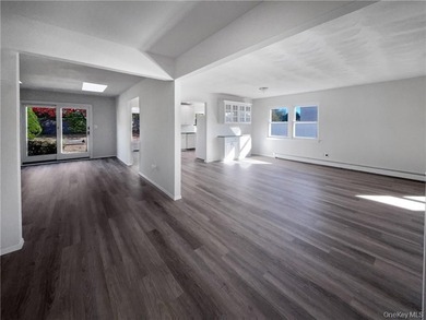 Welcome to this beautiful 3 bedroom, 2 bathroom home located at - photo 6