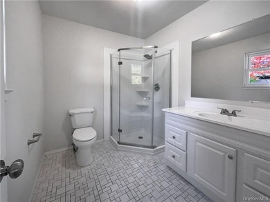 Welcome to this beautiful 3 bedroom, 2 bathroom home located at - photo 8