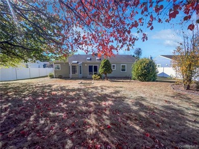 Welcome to this beautiful 3 bedroom, 2 bathroom home located at - photo 9