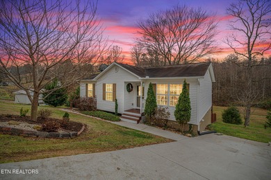Welcome to 124 Mac Ivey Lane -- a home that instantly gives you - photo 2