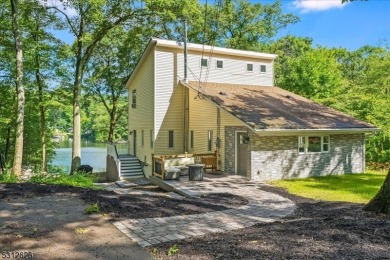 Lake Home Sale Pending in Vernon Twp., New Jersey