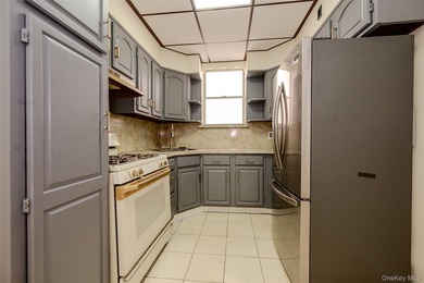 Welcome to a fantastic, income-generating multi-family property - photo 7
