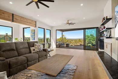 Experience high-desert living in this mountain modern sanctuary - photo 5