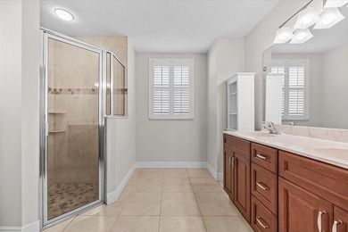 Welcome to this charming 3-bedroom, 2-bathroom home offering - photo 14