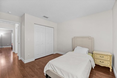 Welcome to this charming 3-bedroom, 2-bathroom home offering - photo 23