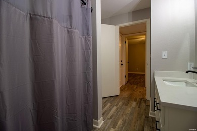 Catch a glimpse of Lake Hamilton from this charming upstairs - photo 26