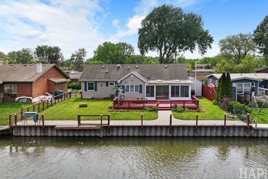 Welcome to your serene waterfront retreat on Nippersink Creek! - photo 32