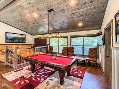 This stunning mountain home w/ 4 bedrooms 4 full bathrooms, 2 - photo 43