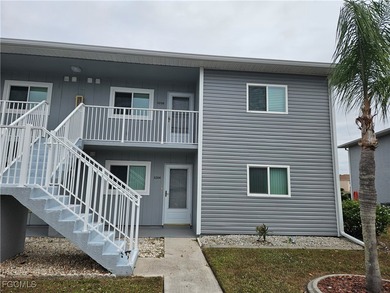 (private lake, pond, creek) Condo For Sale in Lake Suzy Florida