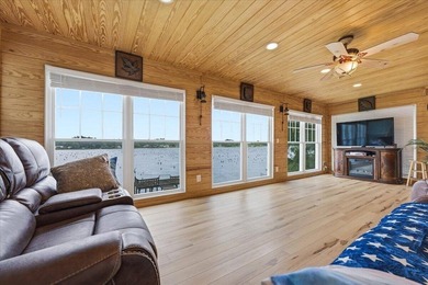 **Waterfront Living with Farmhouse Charm on Kings Lake** Welcome - photo 15