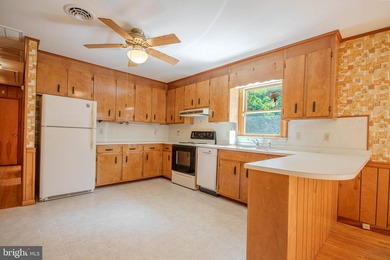 Welcome to your own waterfront retreat on the picturesque - photo 19