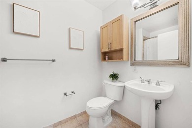 Welcome to Waldo Lofts, a premier residence in the heart of - photo 22