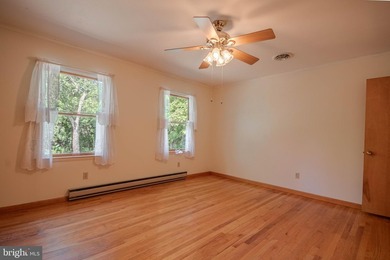 Welcome to your own waterfront retreat on the picturesque - photo 22