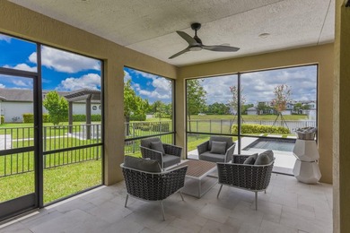 Welcome to this exceptional single-family residence in the Oak - photo 24