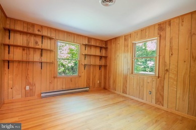 Welcome to your own waterfront retreat on the picturesque - photo 24