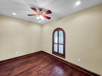 Discover your perfect *home on the fairway* in Rayburn-where - photo 32