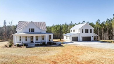 Lake Home For Sale in Watkinsville, Georgia
