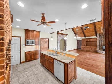 Discover your perfect *home on the fairway* in Rayburn-where - photo 47