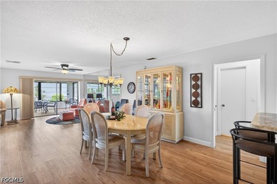 Welcome to easy, carefree living in this beautifully maintained - photo 7