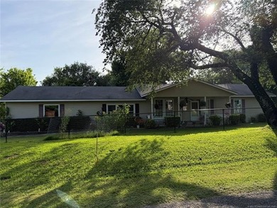 729 Cavalry St - photo 1